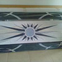 Quadro moderno, mai usato.