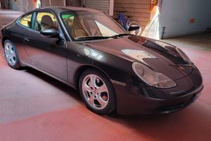 Porsche 996 carrera 4