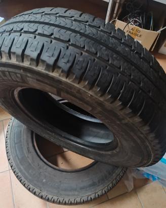 Michelin agilis camping 215/75 r16cp