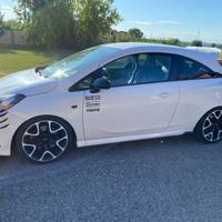 Opel corsa E GSI