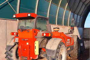 trattore telescopico Manitou