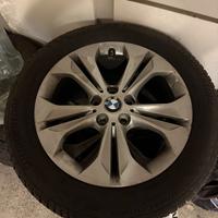 4 pneumatici invernali cerchi in lega per bmw x1