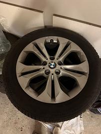 4 pneumatici invernali cerchi in lega per bmw x1