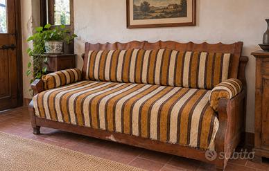 Divano antico in legno 