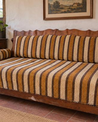 Divano antico in legno 