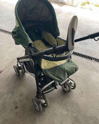 Passeggino Peg Perego chiusura ad ombrello