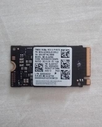 HARD DISK  250GB  NVME M2. SSD PER PC
