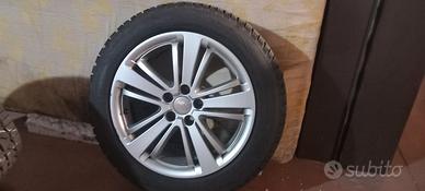 si vende gomme invernali antineve e cerchioni insi