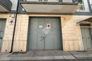 AUTORIMESSA A CERIGNOLA