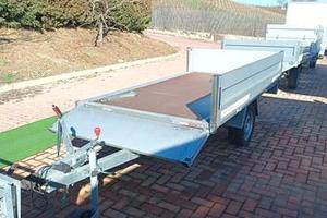 Rimorchio 1500kg 4 sponde apribili