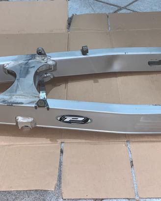 Forcellone - swing arm -Yamaha Fz 750 1FN 1985/86
