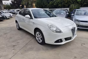 Alfa Romeo Giulietta 1.4 Turbo MultiAir Distinctiv