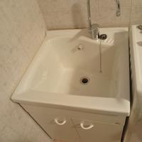 Mobile lavatoio + Lavatoio