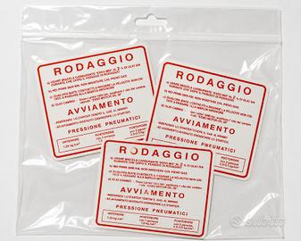 Kit adesivi rodaggio e miscela Vespa Piaggio.