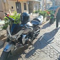 kawasaki Z750 anno 2005