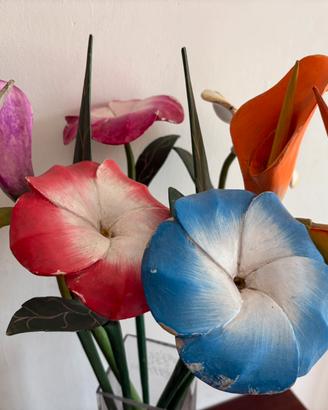 Fiori di legno artigianali