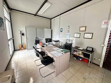 Laboratorio a Polinago Via dell'Artigianato
