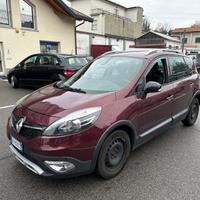 Renault Scenic XMod Cross 1.5 dCi 110CV
