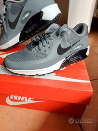 Scarpe Nike 42 nuove