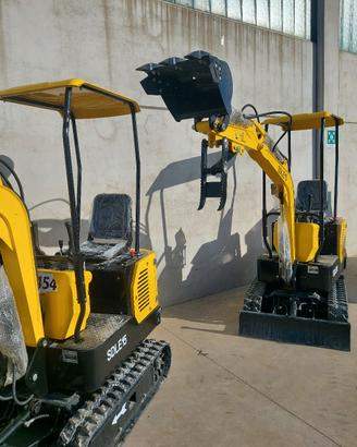 mini escavatore 
