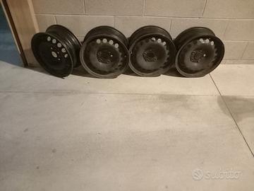 cerchi in ferro 15'' golf 7