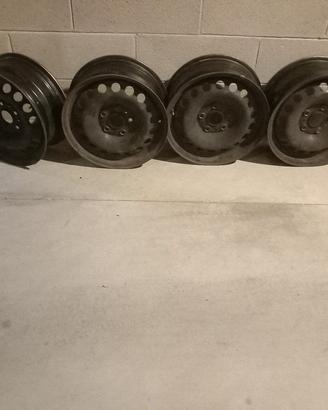 cerchi in ferro 15'' golf 7