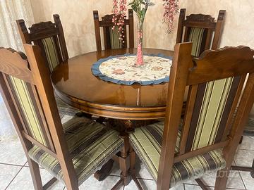 Tavolo rotondo allungabile antico