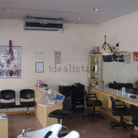 Negozio su due piani