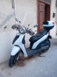 Piaggio Carnaby 300ie