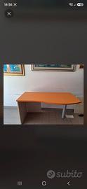 Scrivania Moretti Compact Arancione a Onda