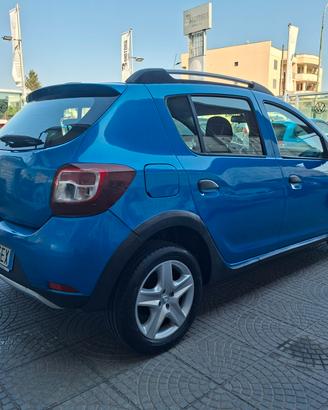 Dacia Sandero Stepway 1.5 dCi 8V 90CV poki km
