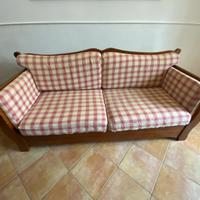 Divano 3 posti con 2 cuscinoni anziche 3