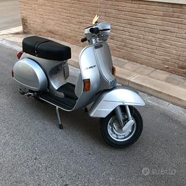 Vespa PX 200