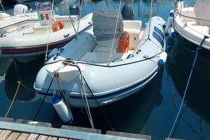 GOMMONE  MARINER 500 con YAMAHA 40 HP4 TEMPI 