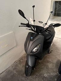 scooter 125 elettrico Piaggio Active one