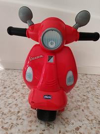 vespa chicco con suoni e luci