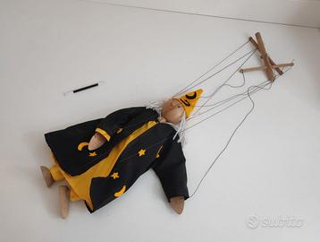 Marionetta con i fili - Mago con bacchetta magica