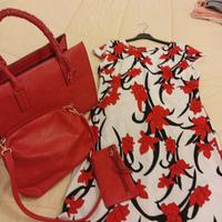 set 4 articoli; vestito+ borsa a 3 