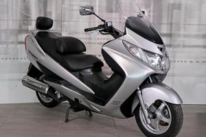 Suzuki Burgman 400