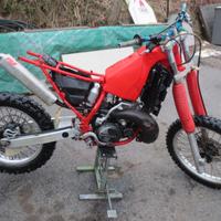 honda cr 250  88 - 89 ricambi vari  leggere