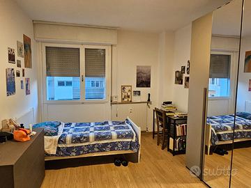 Da maggio letto in doppia per ragazza Udine