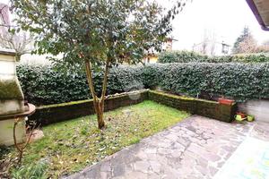 3 LOCALI A VALSAMOGGIA