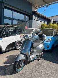 Vespa Primavera Elettrica 70 full electric con bau