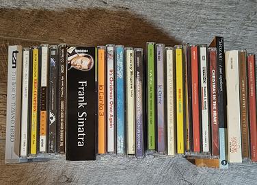 Blocco di circa 30 cd musicali