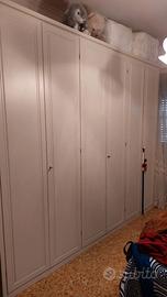 armadio legno bianco