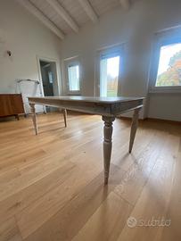 TAVOLO IN LEGNO 6/8 posti