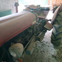 Trattore Massey Ferguson