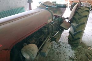 Trattore Massey Ferguson