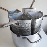 CASSERUOLA ( PENTOLA) 4 CESTELLI ALLUMINIO