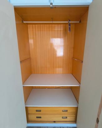 R E G A L O - Enorme armadio 5 ante perfetto! 